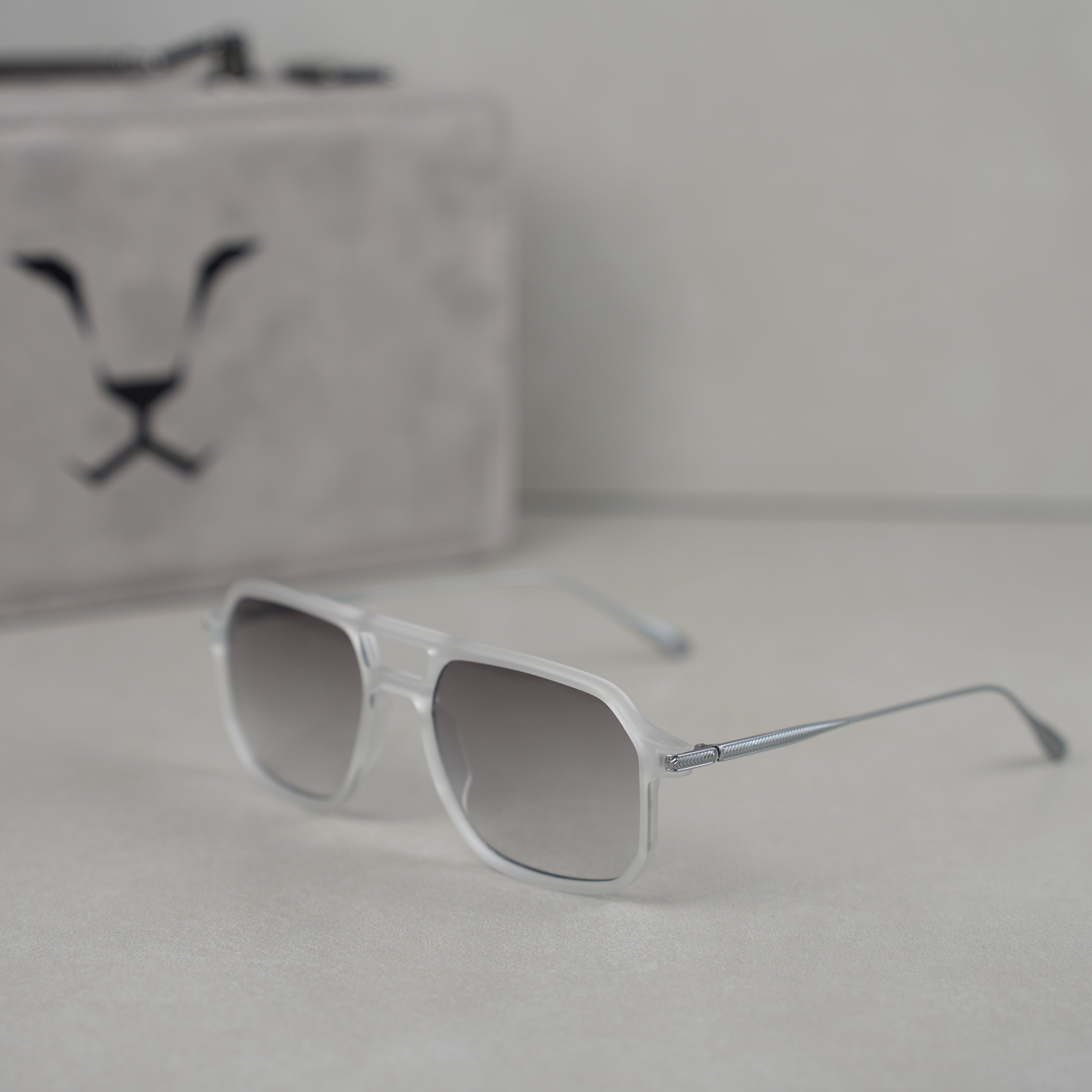 SNOW WHITE RAHEEB ( MATTE ) .. سنو وايت رهيب