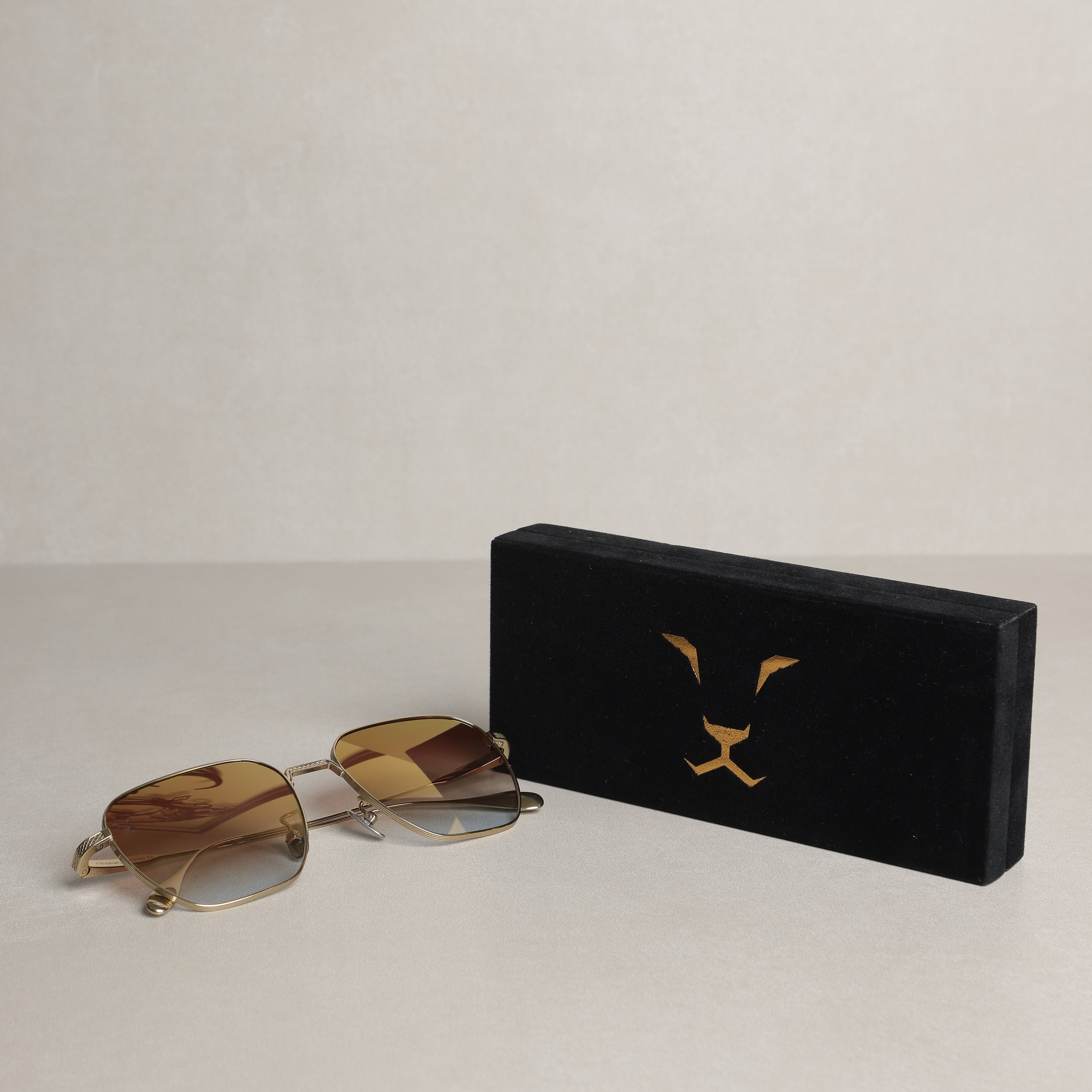 ROYAL GOLD - ORIGINAL .. رويال قولد - اصيل