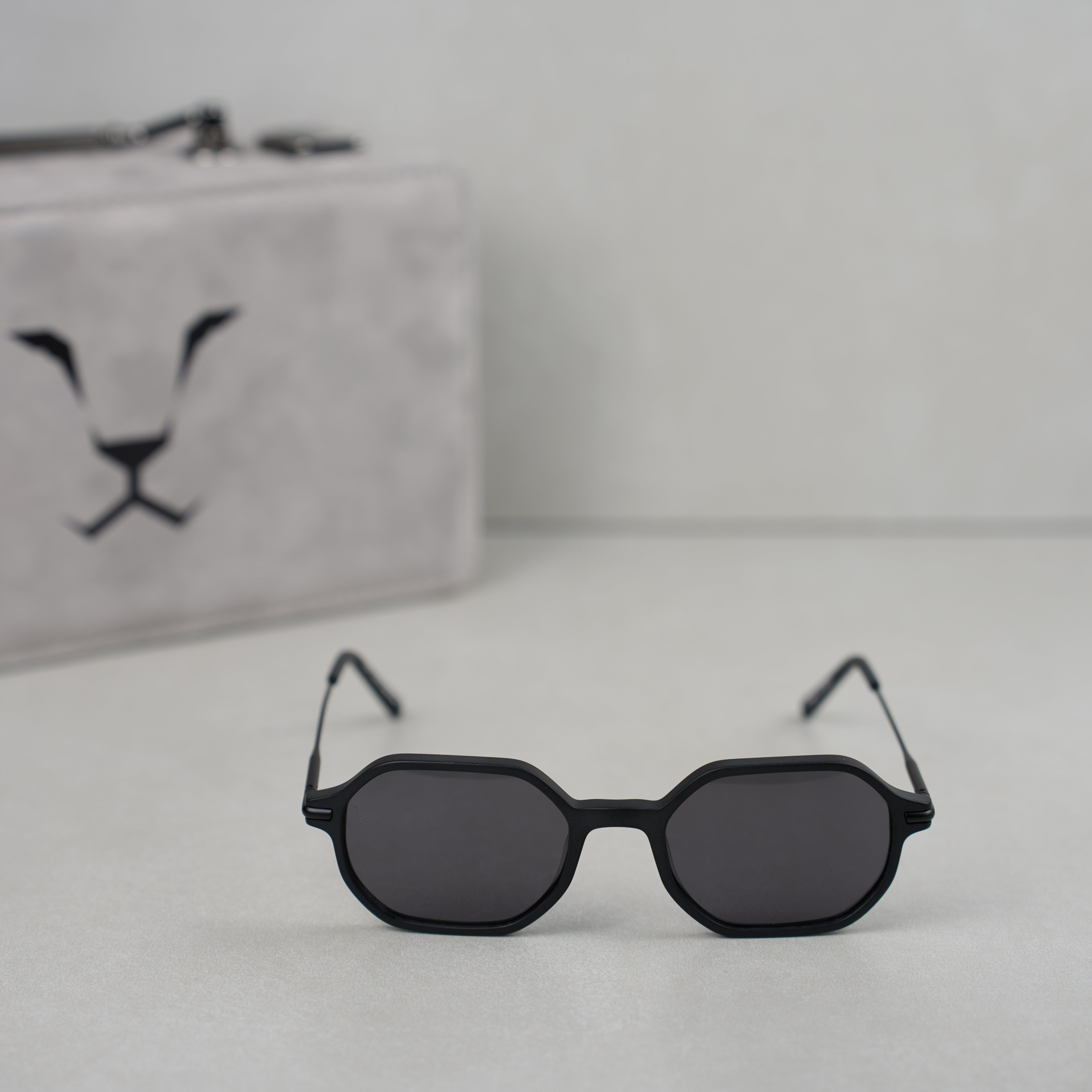 DARK KNIGHT AJEEB .. دارك نايت عجيب