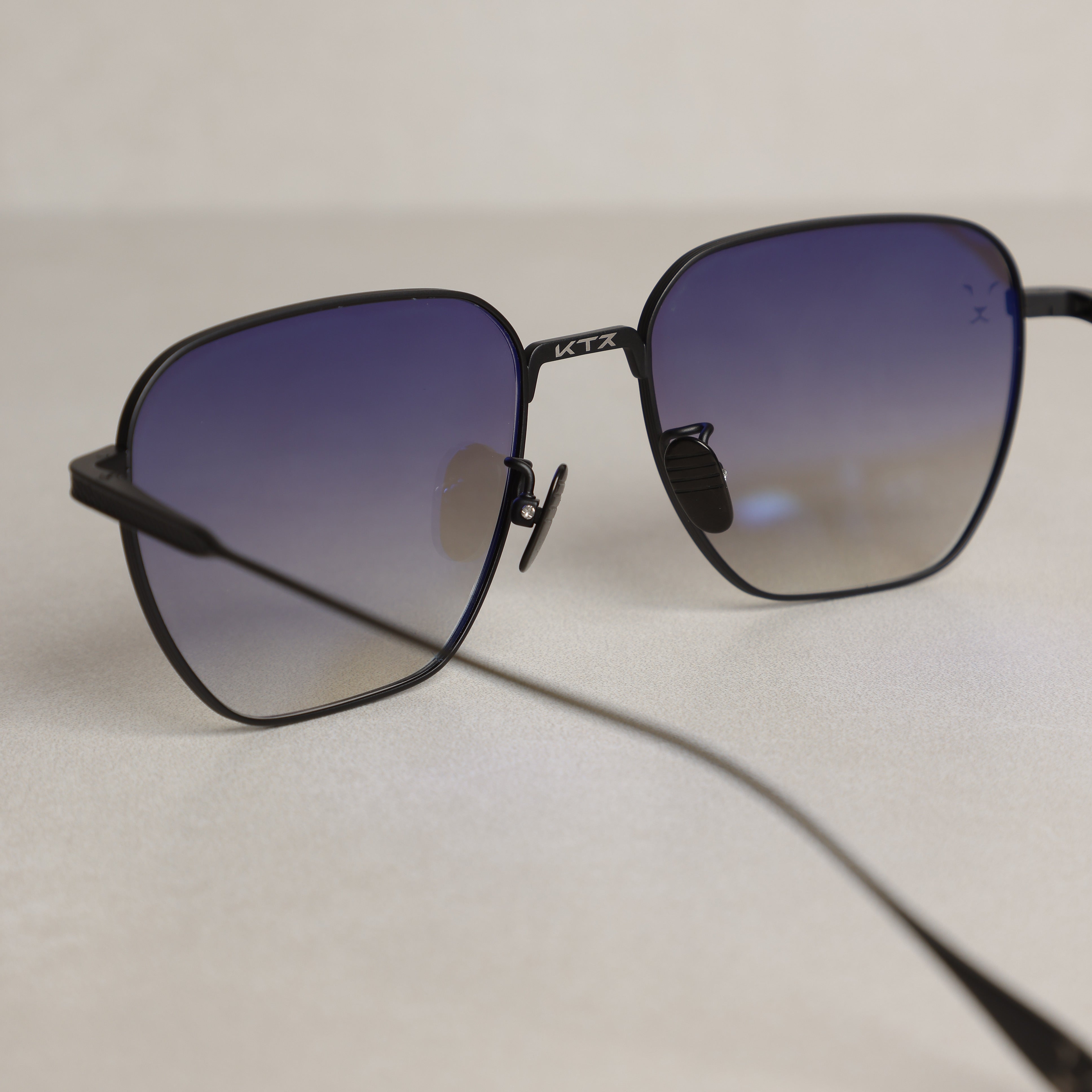 EXOTIC BLACK - ORIGINAL .. اكزوتك بلاك - اصيل