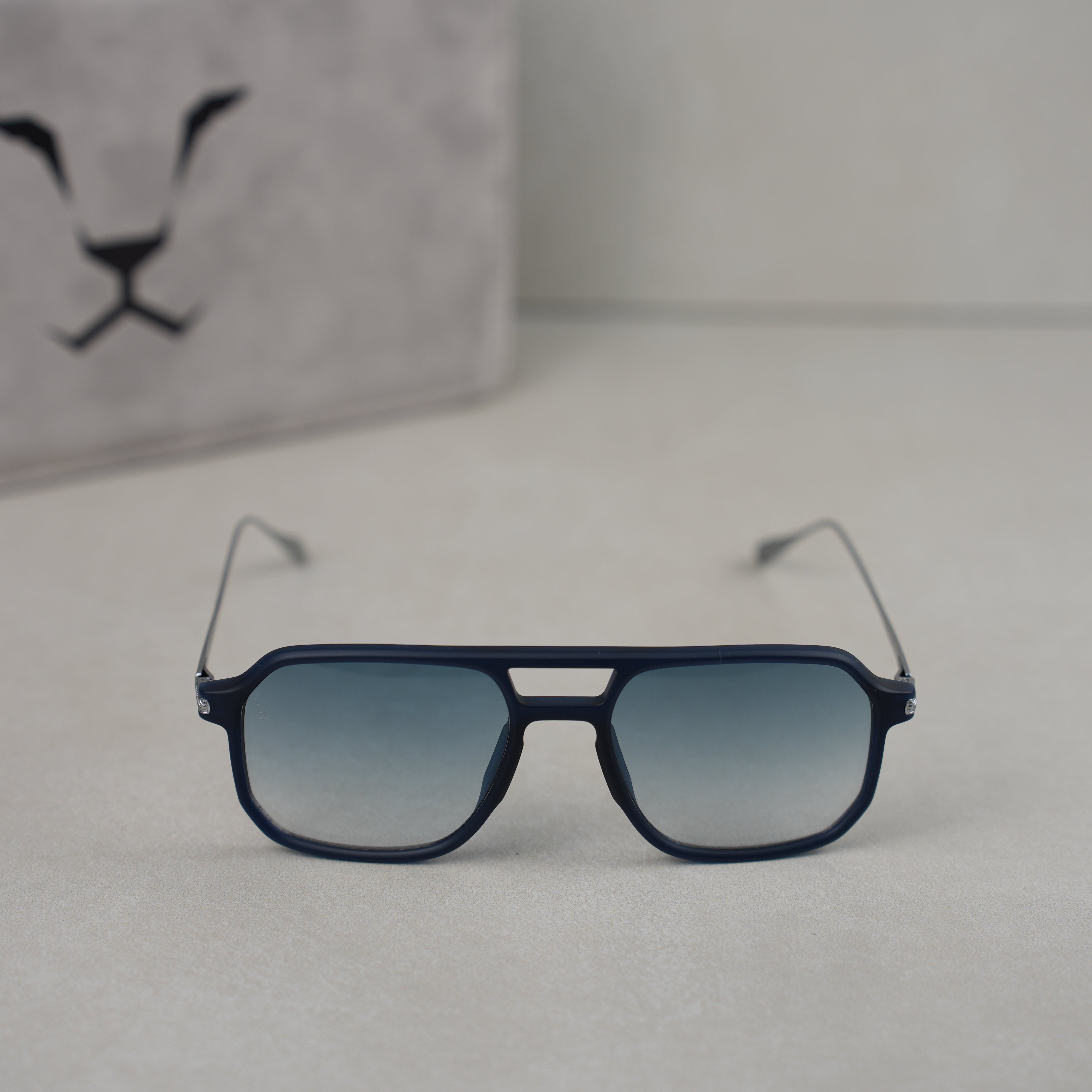 MAJESTIC BLUE RAHEEB ( MATTE ) .. مجستك بلو رهيب