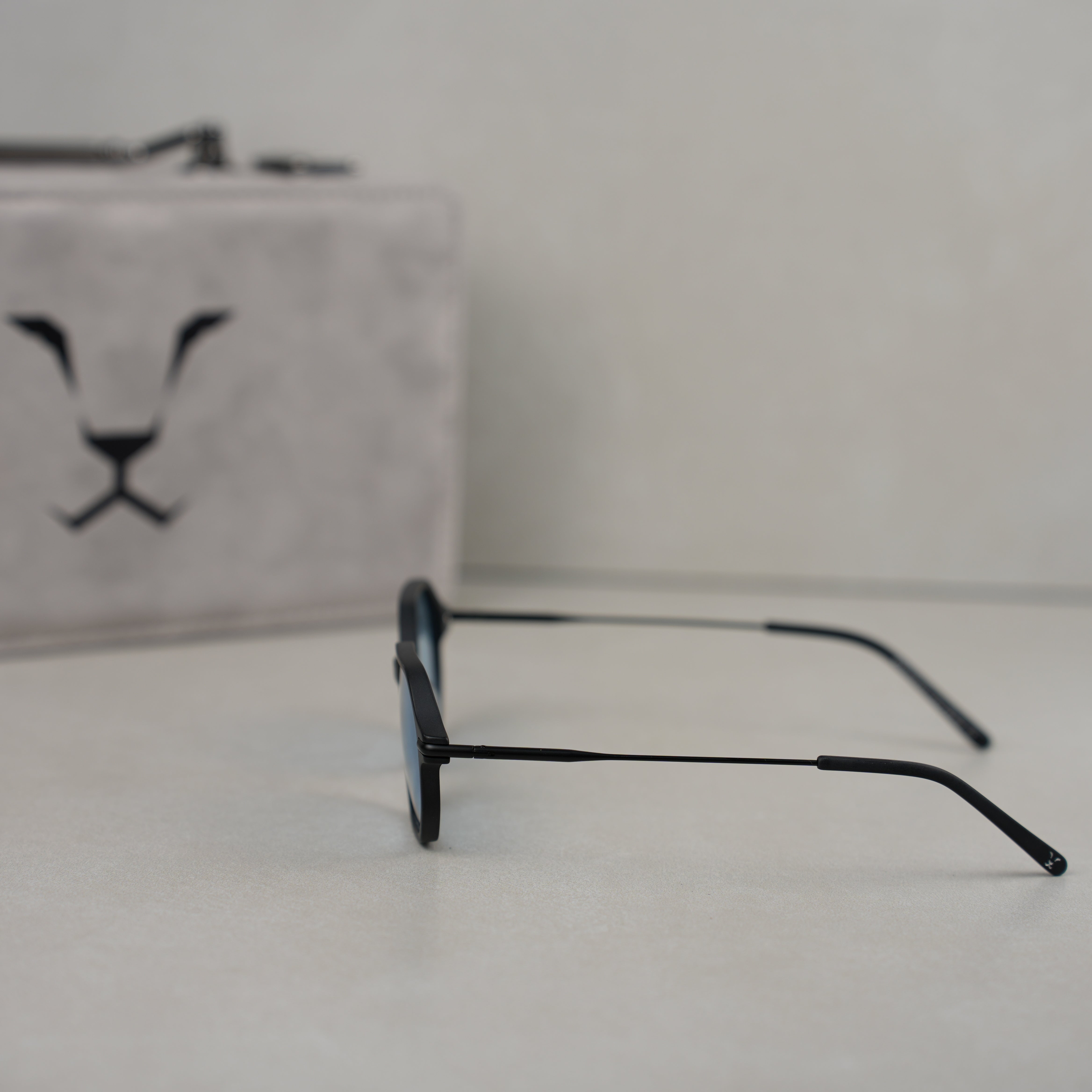 MAJESTIC BLUE AJEEB .. مجستك بلو عجيب