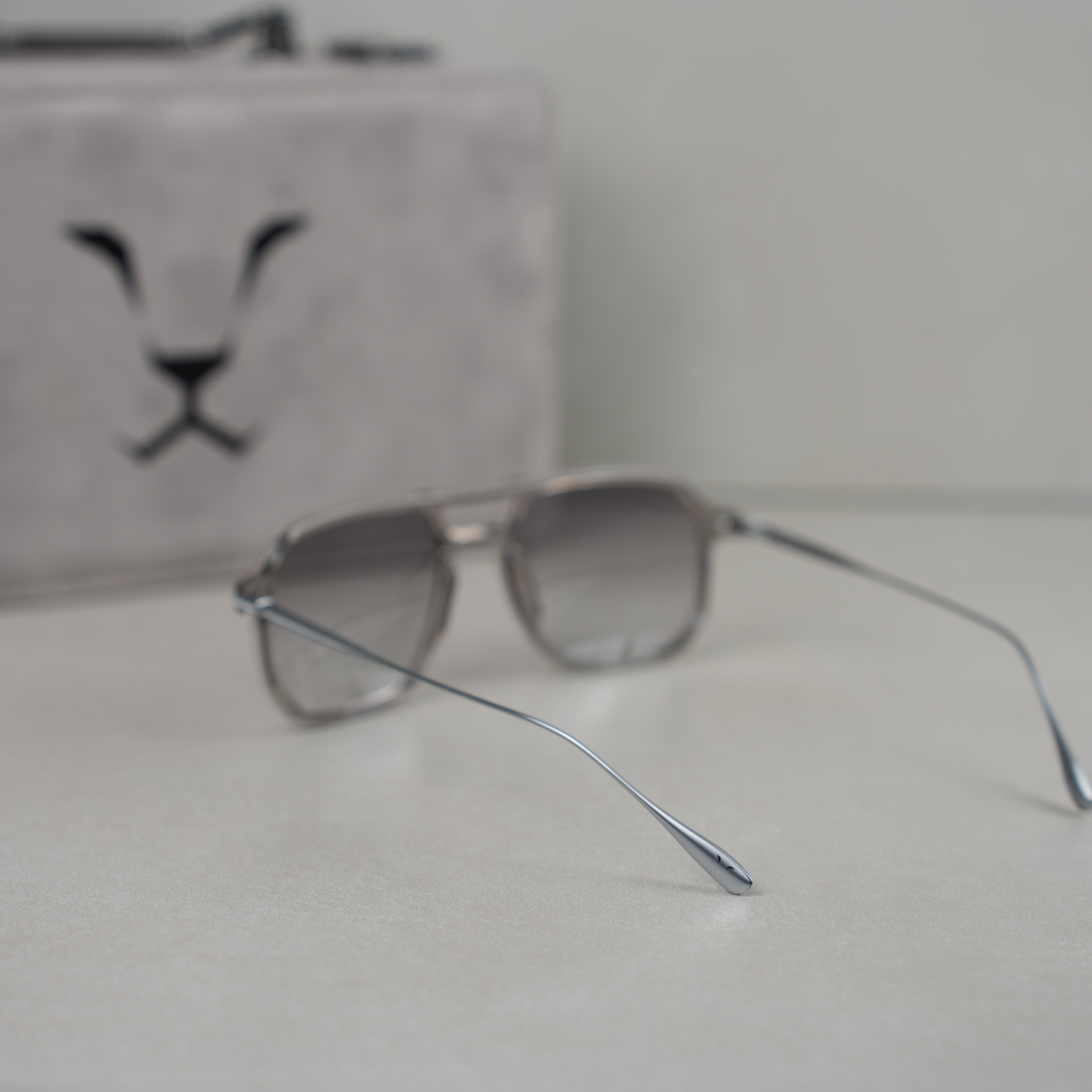 SHADOW STEEL RAHEEB ( GLOSSY ) .. شادو ستيل رهيب