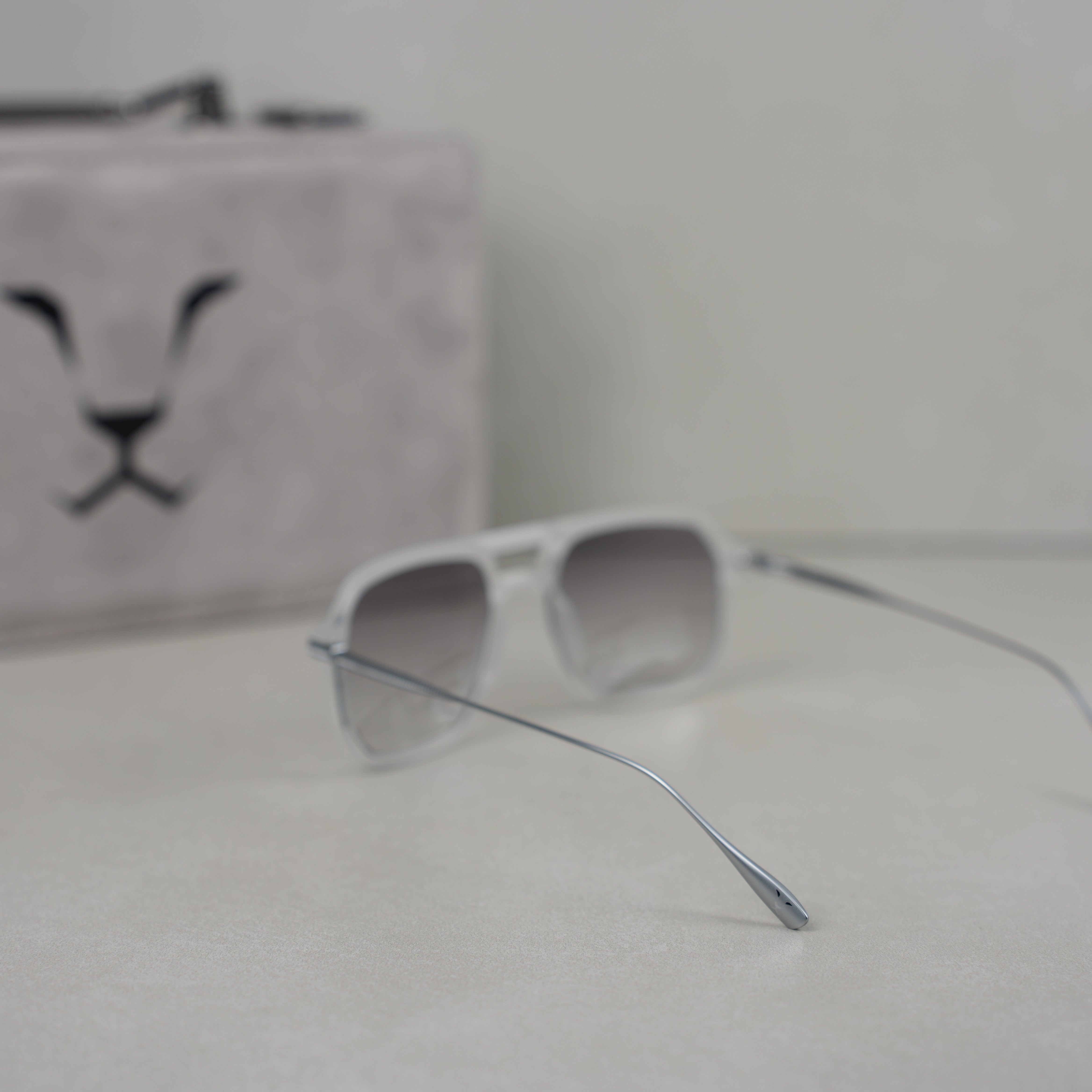 SNOW WHITE RAHEEB ( MATTE ) .. سنو وايت رهيب