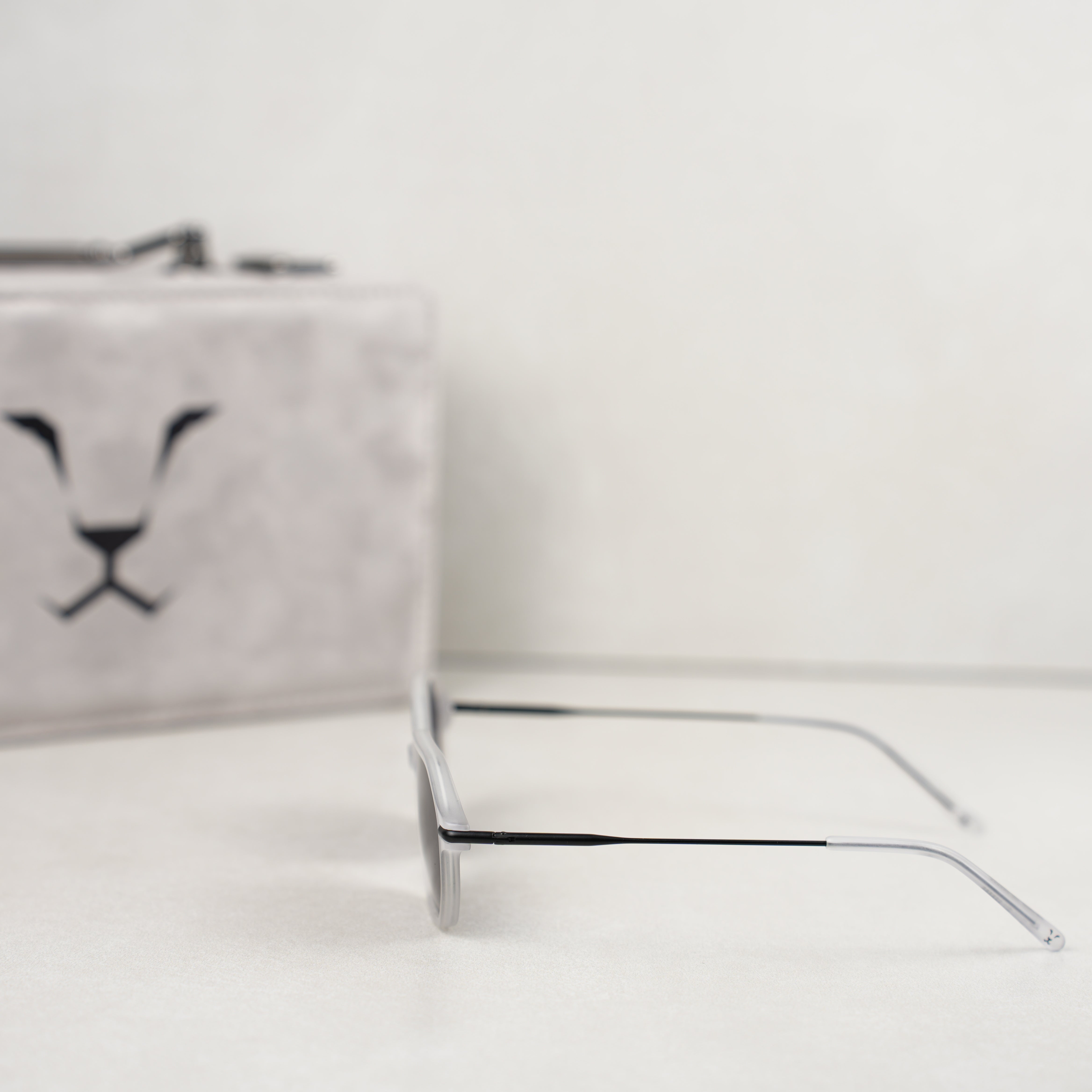 SNOW WHITE AJEEB ( MATTE ) .. سنو وايت عجيب