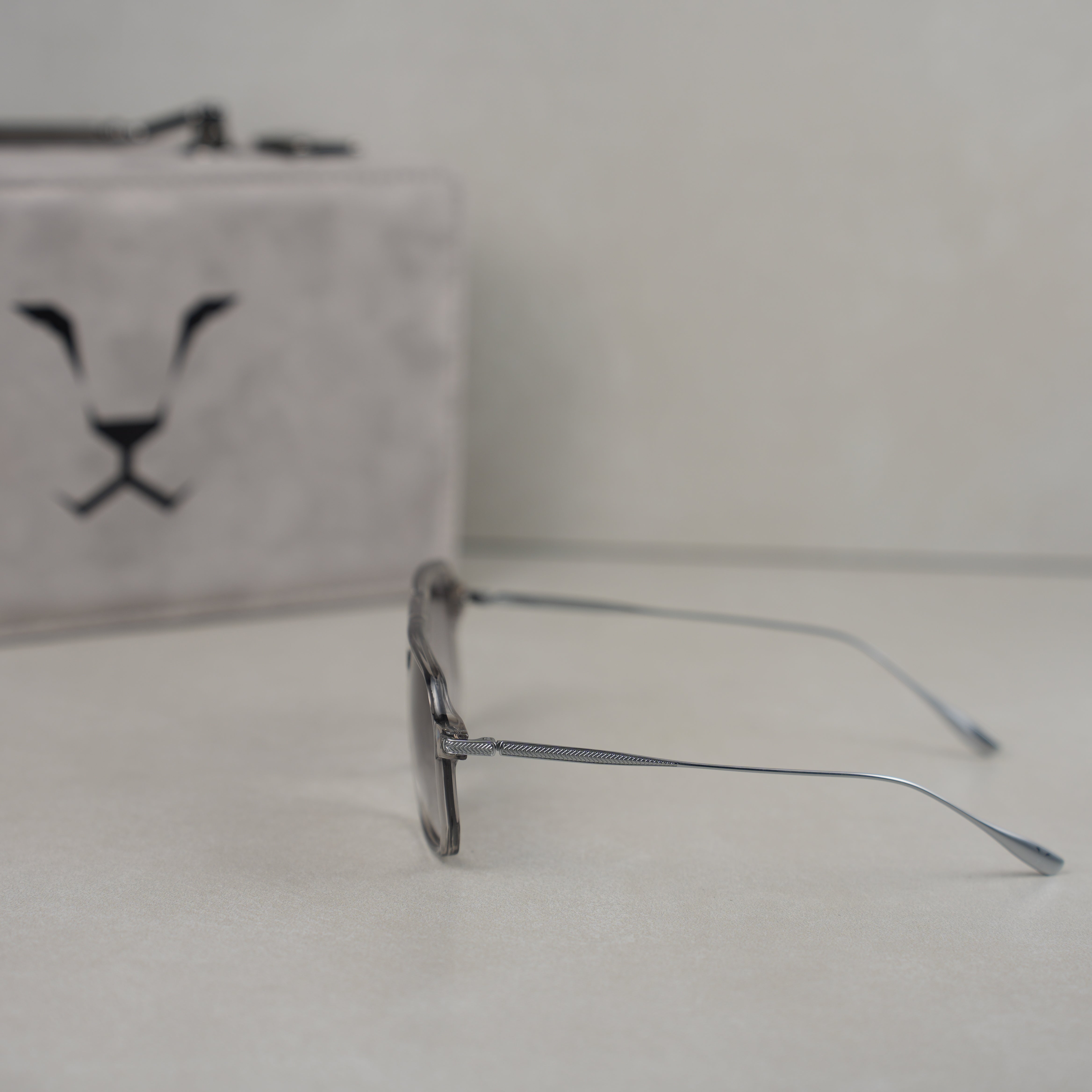 SHADOW STEEL RAHEEB ( GLOSSY ) .. شادو ستيل رهيب