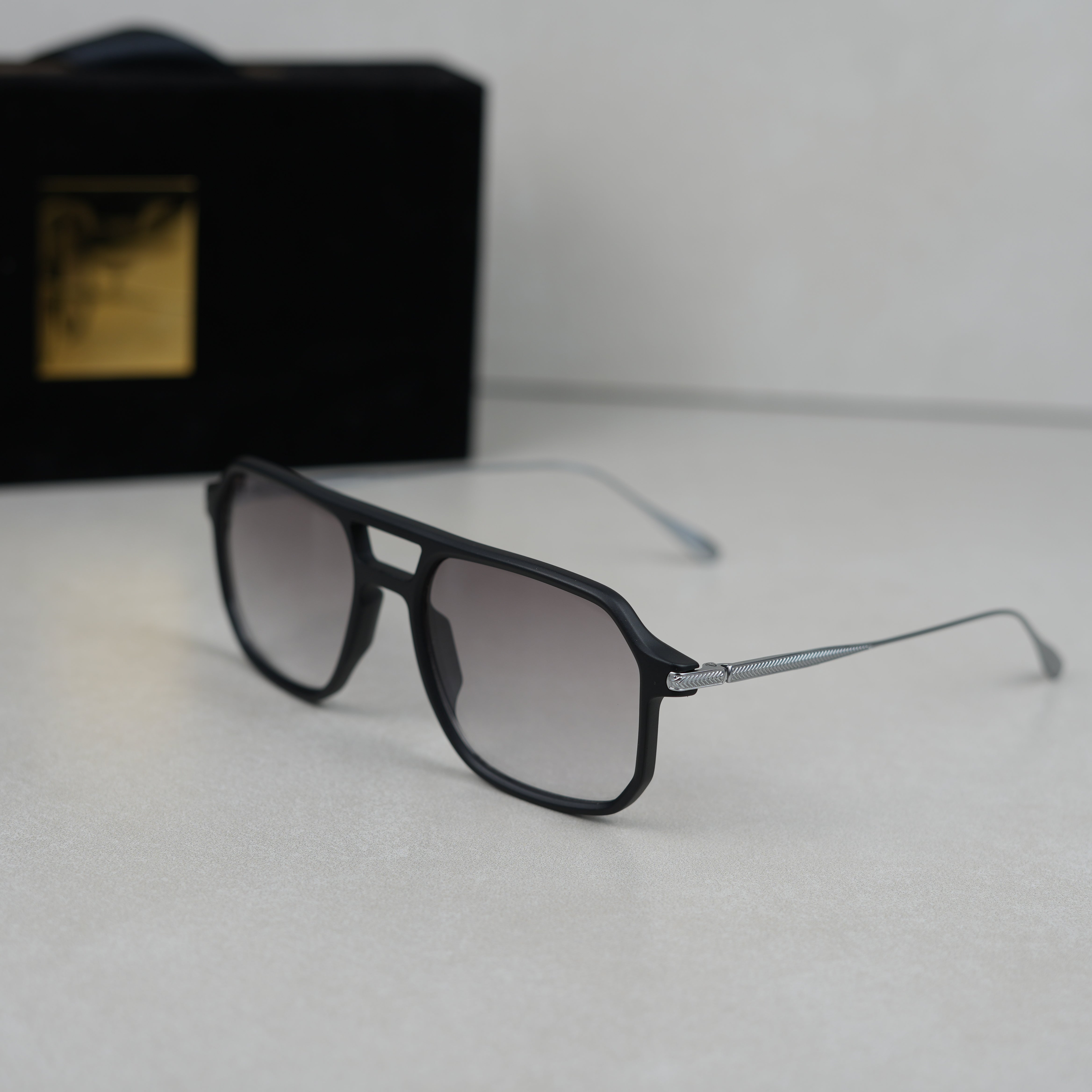 EXOTIC BLACK RAHEEB .. اكزوتك بلاك رهيب