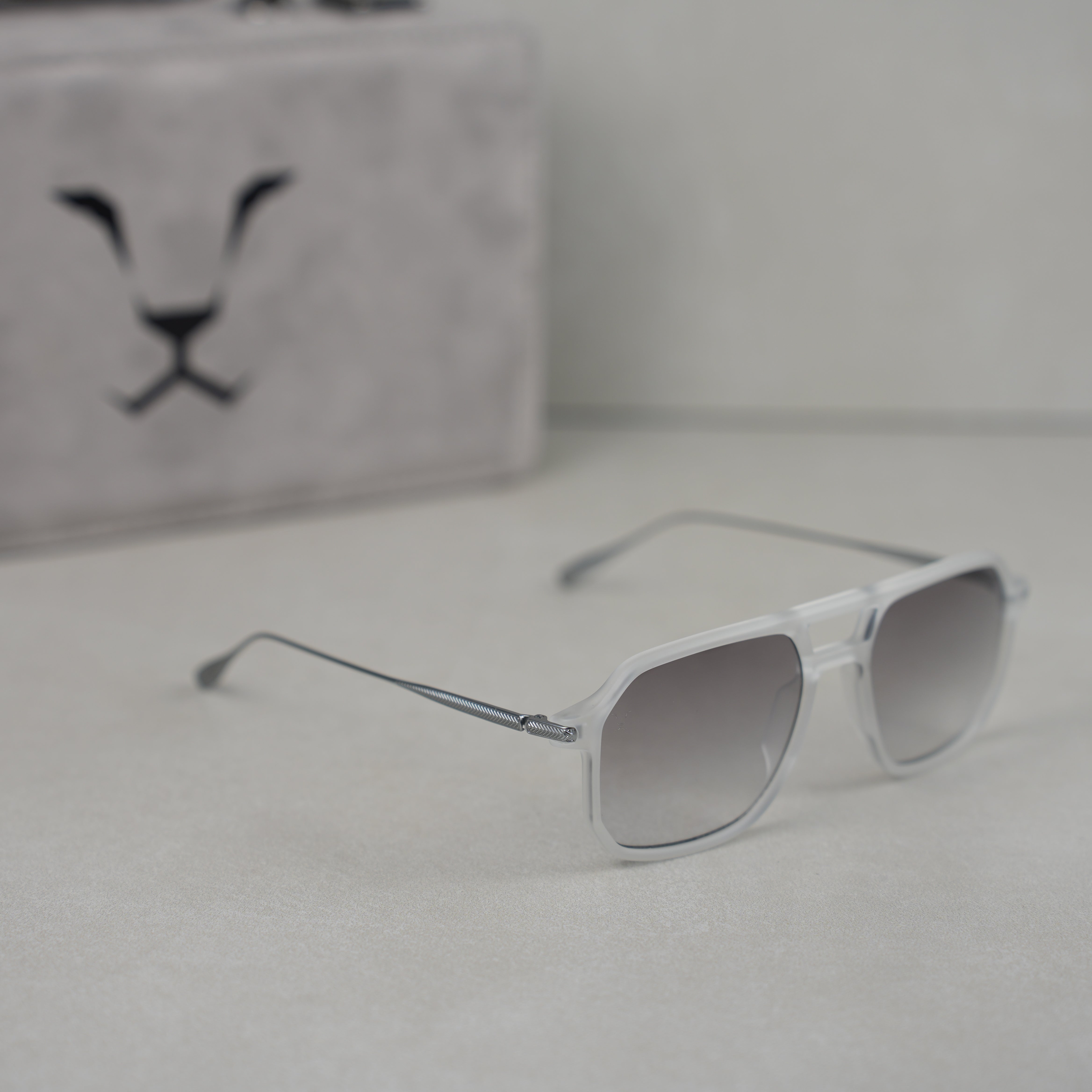 SNOW WHITE RAHEEB ( MATTE ) .. سنو وايت رهيب